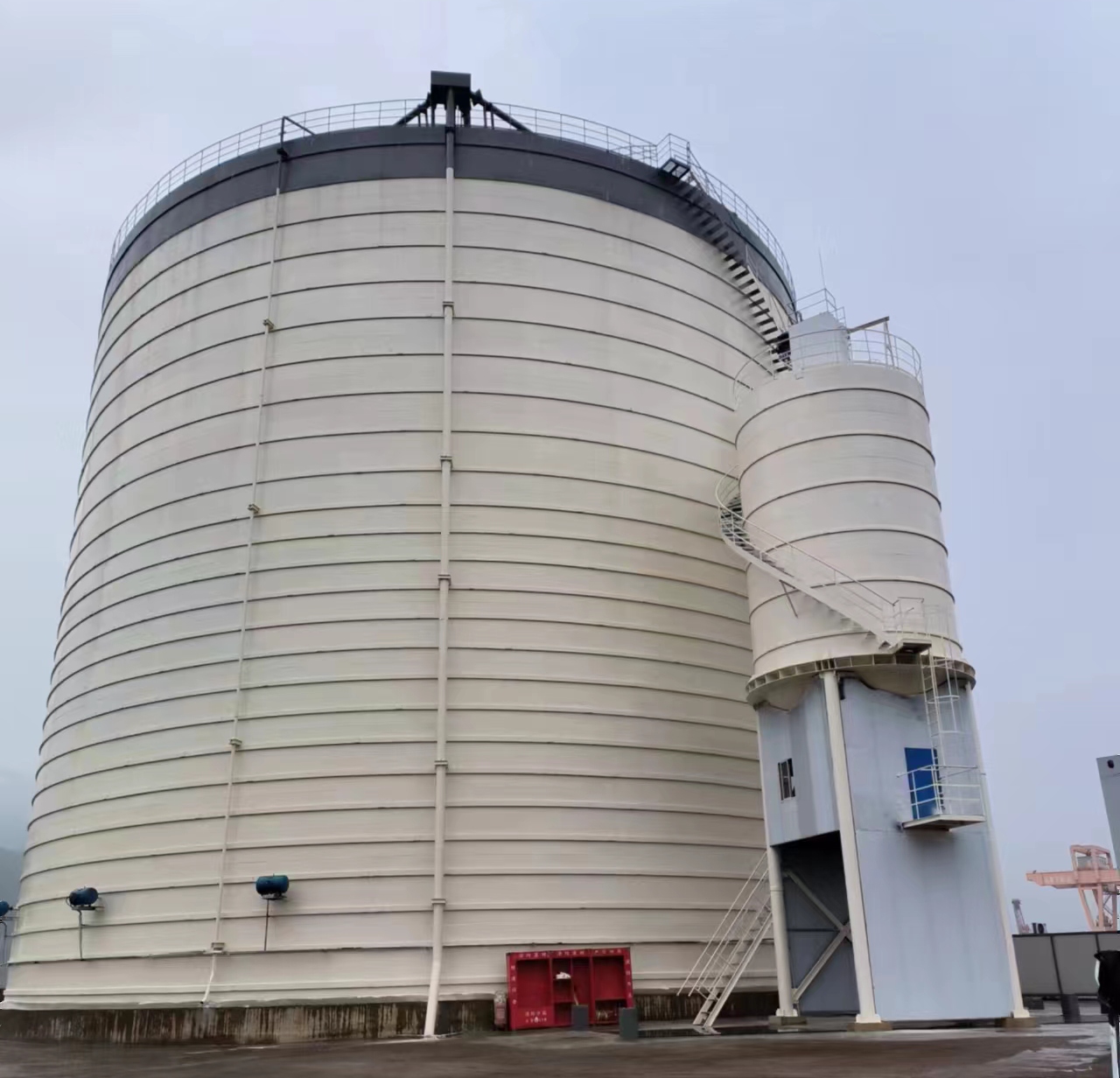 七叉镇10万吨水泥钢板库